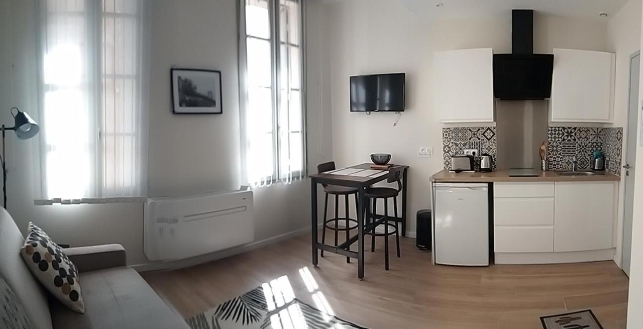 Chez Marie Louise Apartment Pezenas Exterior photo
